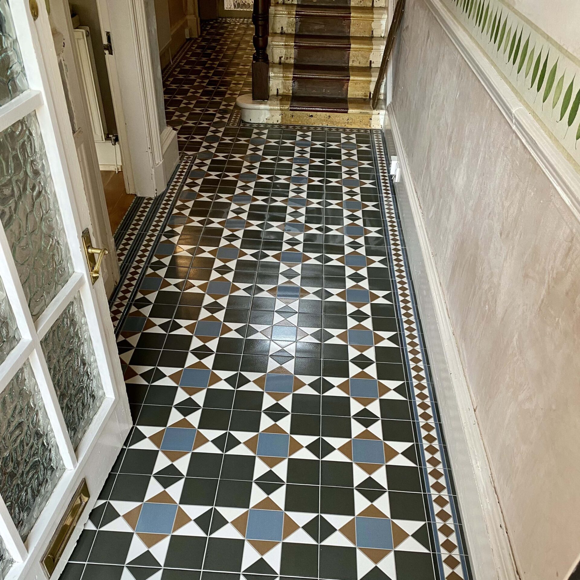 Hyndland Tiling Services - The Tile Association